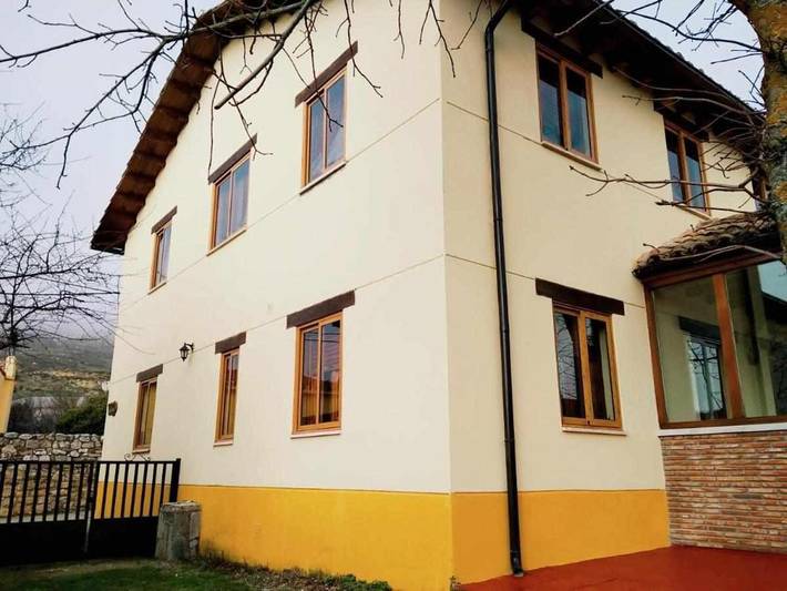 Casa rural para 10 personas, con Terraza y Jardín en Mave - 3