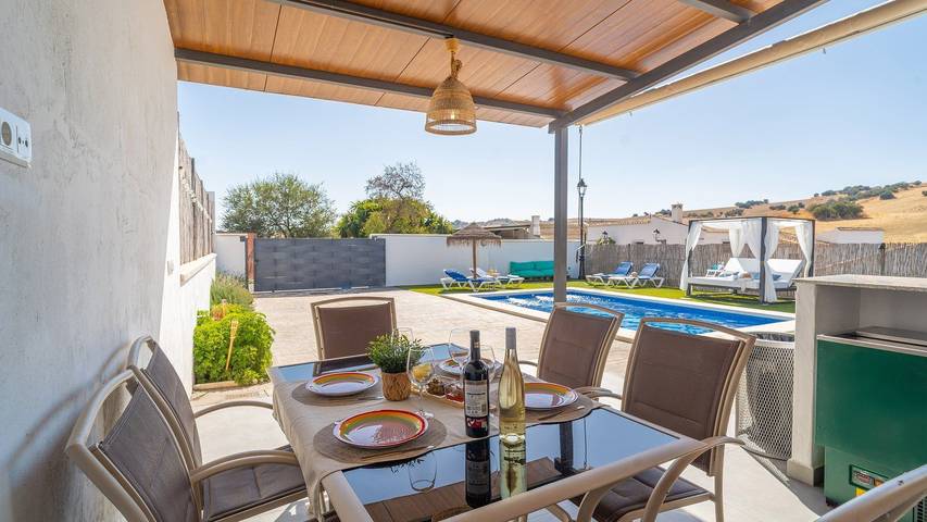 Casa rural para 5 personas, con piscina y balcón/terraza en Villanueva de la Concepción - 4