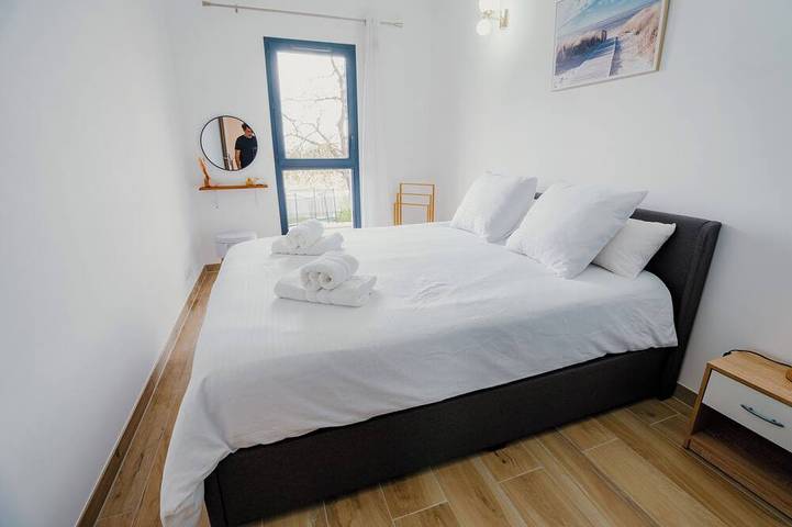 Location de vacances pour 8 personnes, avec terrasse à Puget-Ville - 3