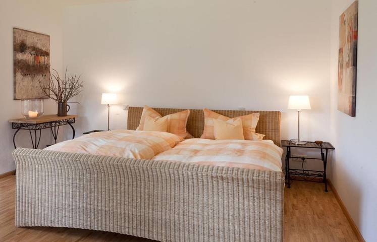 Ferienwohnung für 2 Personen, mit Terrasse und Garten sowie Ausblick in Rhodt unter Rietburg - 3