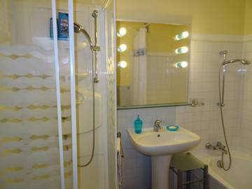 Appartement De Vacances pour 4 Personnes dans Hyeres, Région de Toulon, Photo 4