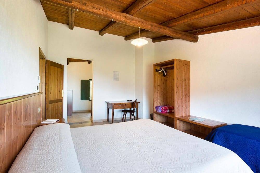 Prachtig huis met 4 slaapkamers in. in Ciminà, Provincie Reggio Calabria