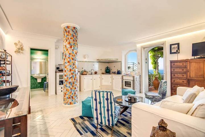 Villa mit pool für 7 Personen, mit Garten in Positano