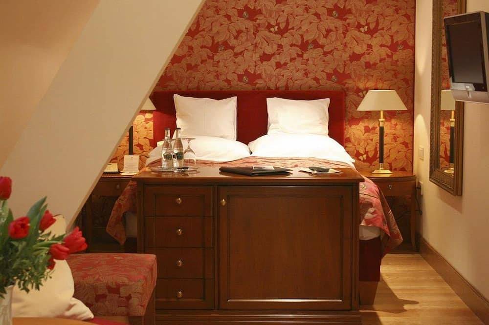 Doppelzimmer Business - Hotel Deidesheimer Hof in Deidesheim, Pfälzer Rheinebene