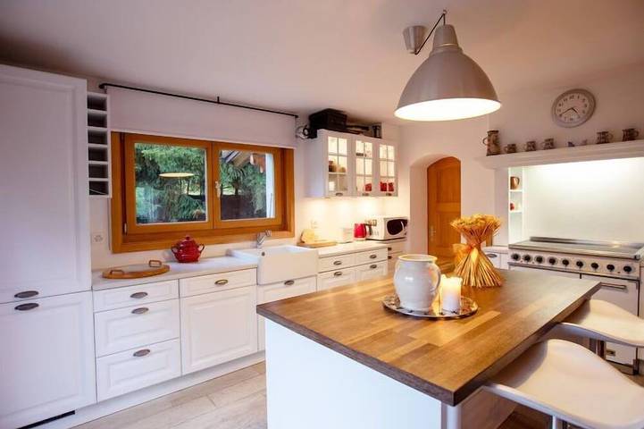 Ferienhaus für 11 Personen, mit Balkon und Garten - 1