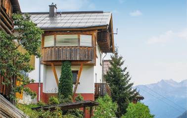 Ferienhaus für 12 Personen, mit Terrasse in Kappl