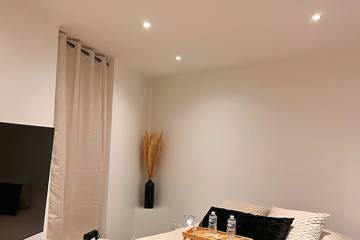 Appartement De Vacances pour 2 Personnes dans Brunoy, Essonne, Photo 3