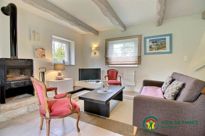 Gîte pour 6 personnes, avec jardin et terrasse à Plougoumelen - 3