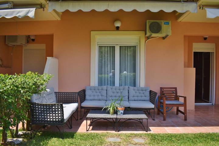 Location de vacances pour 6 personnes, avec jardin et vue dans Pefkochori - 3
