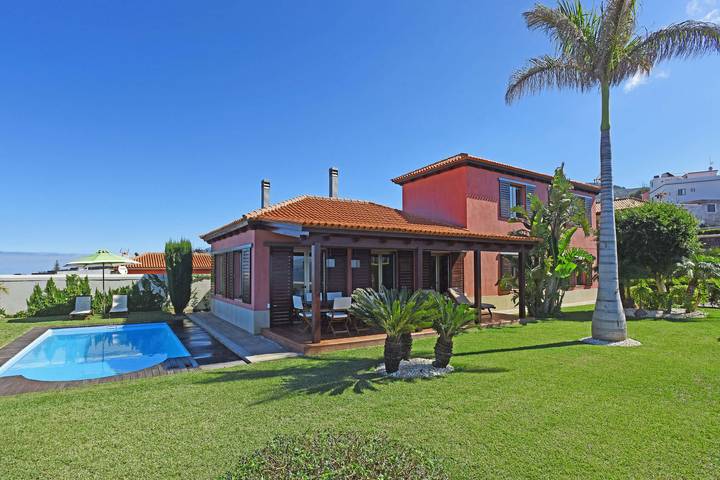 Ferienhaus für 6 Personen, mit Garten in Juan Fernández