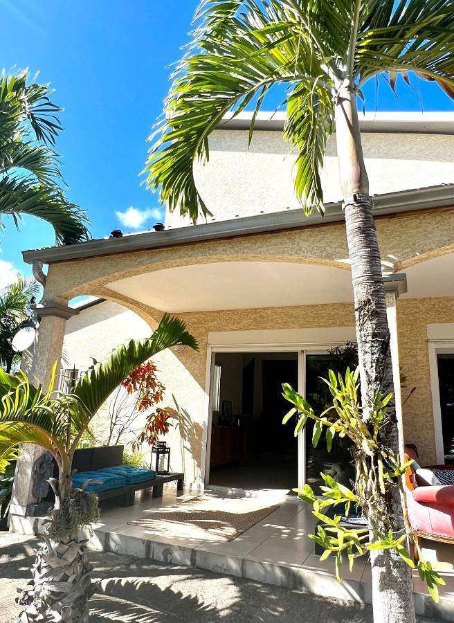 Gîte pour 2 personnes, avec terrasse et jacuzzi ainsi que jardin et piscine à Entre-Deux - 3