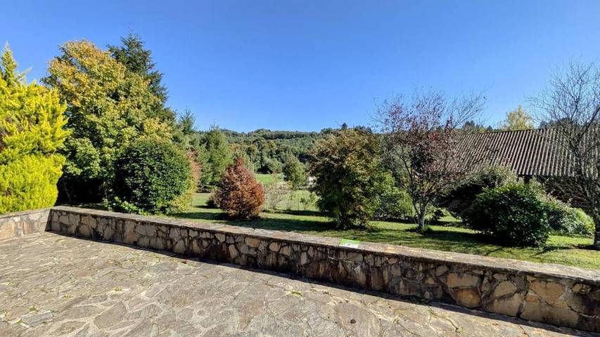 Location de vacances pour 6 personnes, avec jardin, animaux acceptés à Bonnac-la-Côte - 4