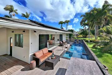 Vacation Home for 6 Guests in Princeville, Kauai, Picture 2