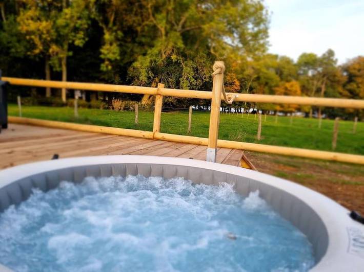 Location de vacances pour 2 personnes, avec jacuzzi ainsi que jardin et terrasse à Saint-Martin-le-Gaillard - 3