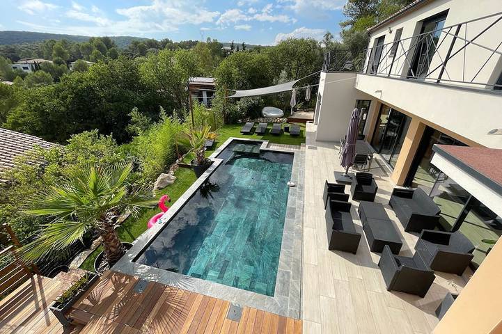 Location de vacances pour 8 personnes, avec Balcon et Jardin à Saint-Gély-du-Fesc