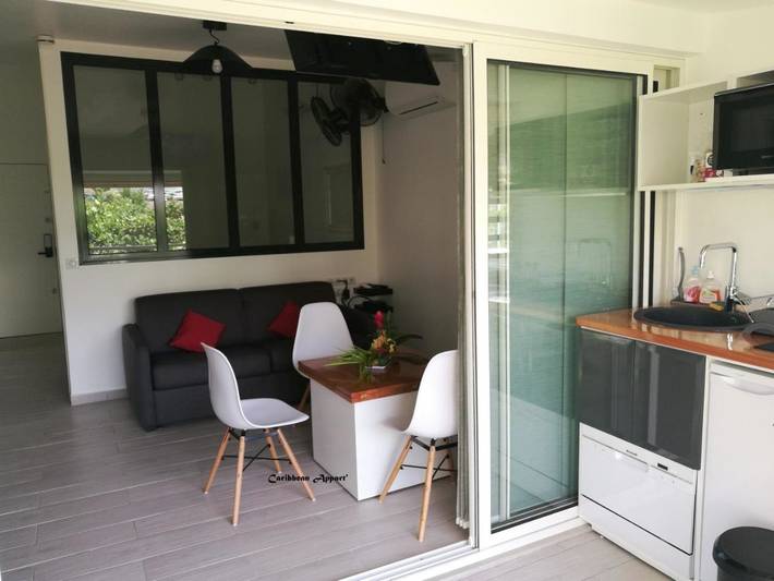 Appartement de vacances pour 4 personnes, avec vue et jardin