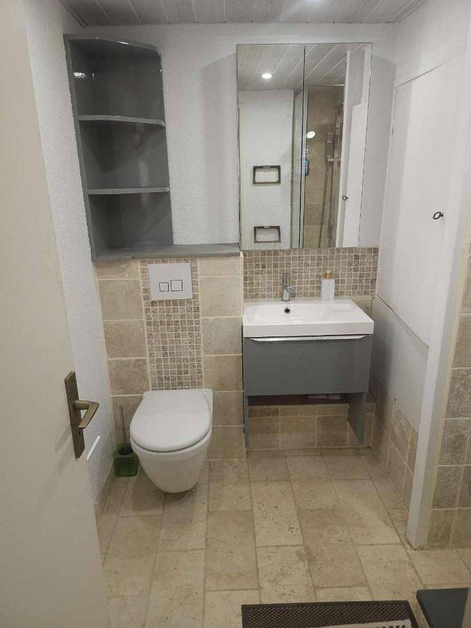 Gîte pour 2 personnes, avec vue et balcon dans Plage des Salins (Hyeres) - 4