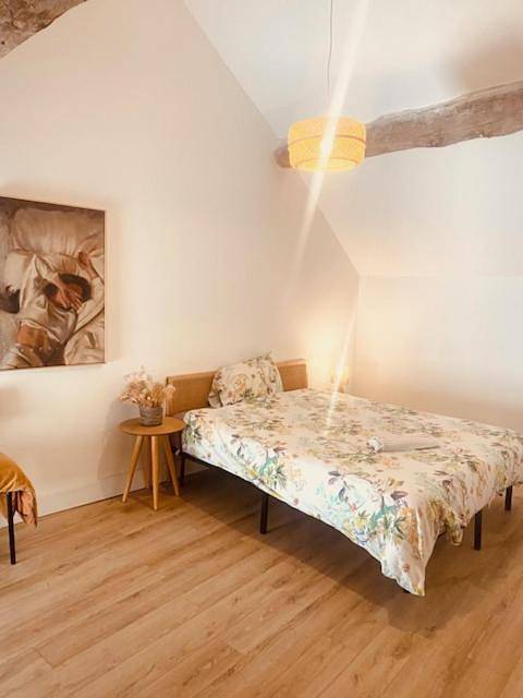 Chambre d’hôte pour 5 personnes, avec jardin ainsi que terrasse et piscine, animaux acceptés dans Yonne - 2