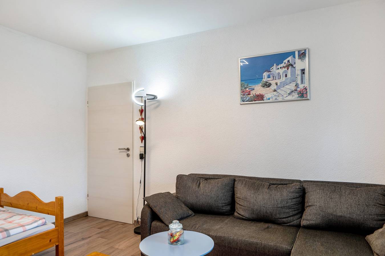 Ganze Wohnung, Ferienwohnung 'Wasserturmblick' mit Bergblick, privater Terrasse und Wlan in Bebra, Hessisches Bergland