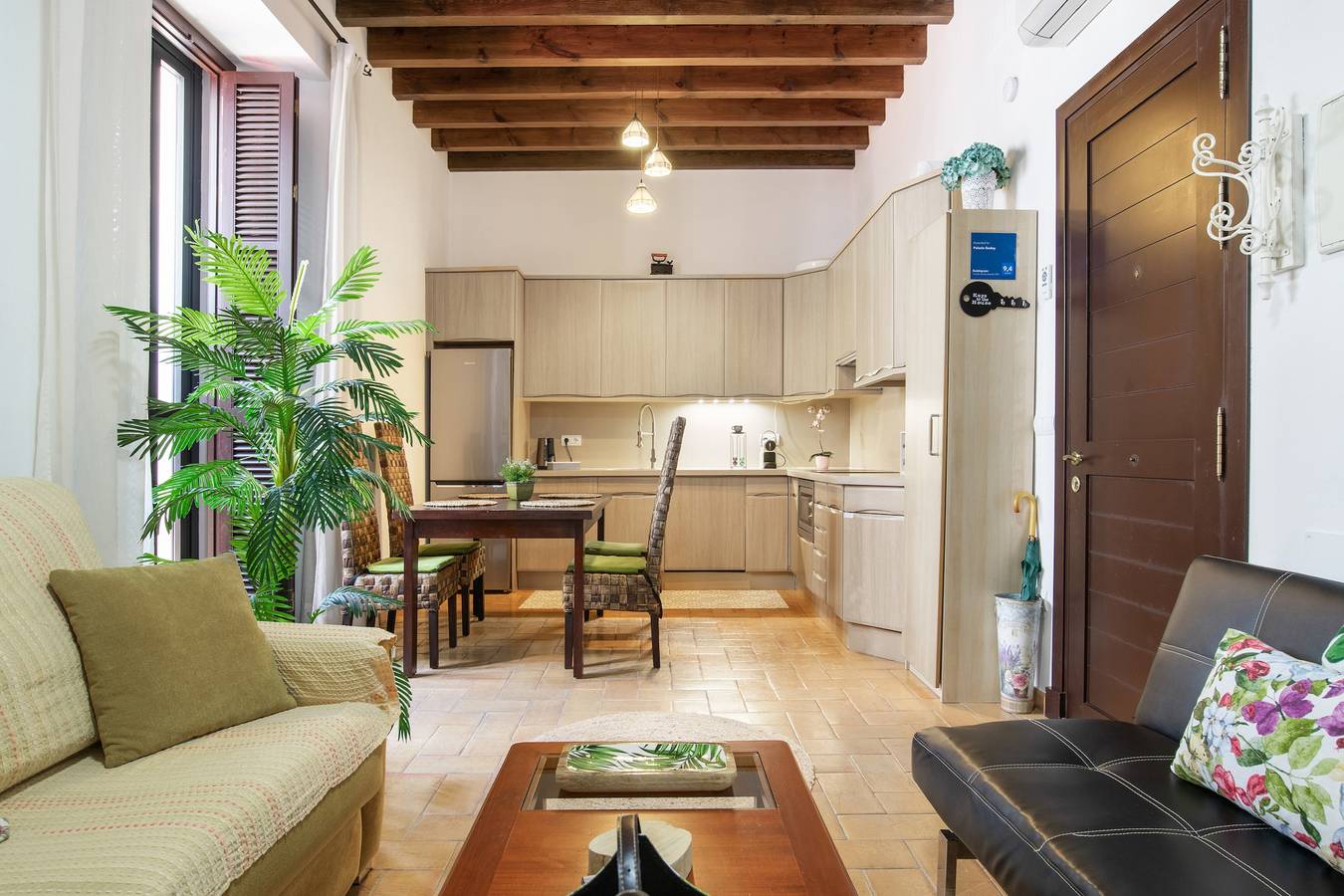 Appartement entier, Appartement 'Godoy' avec balcon, Wi-Fi et climatisation in Sanlúcar de Barrameda, Costa de la Luz