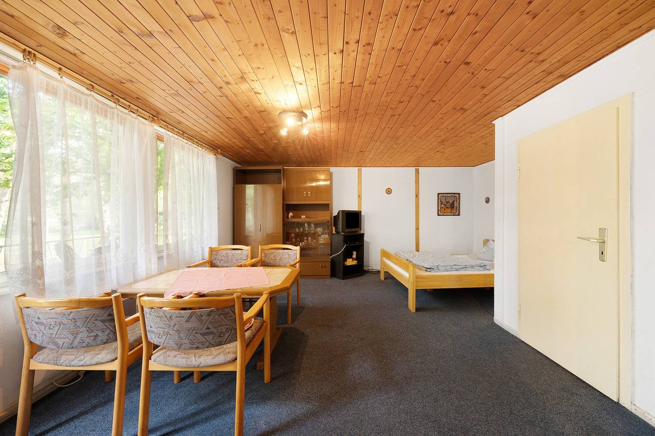 Bungalow '2 - Kimbucht' mit privater Terrasse und Gemeinschaftsgarten in Waldhufen, Oberlausitz-Niederschlesien