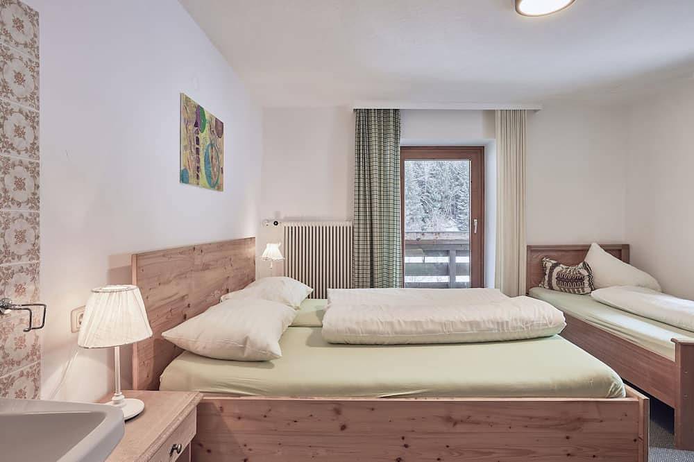 Ferienhaus Wiese in Kaunergrat, St. Leonhard im Pitztal