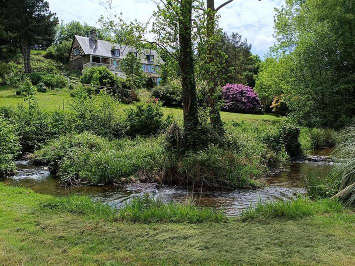 Appartement de vacances pour 4 personnes, avec Terrasse ainsi que Jardin et Vue