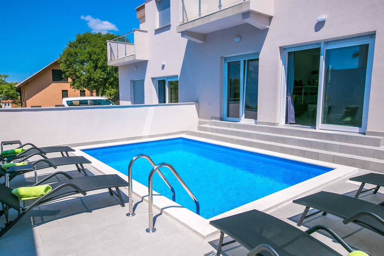 Ferienhaus Green mit Pool in Pinezici, Krk