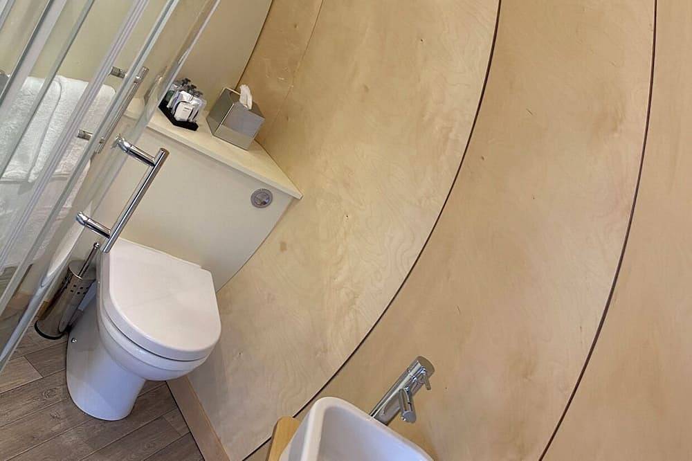 Luxury Glamping Pod at Carrickreagh Bay, Enniskillen in County Fermanagh