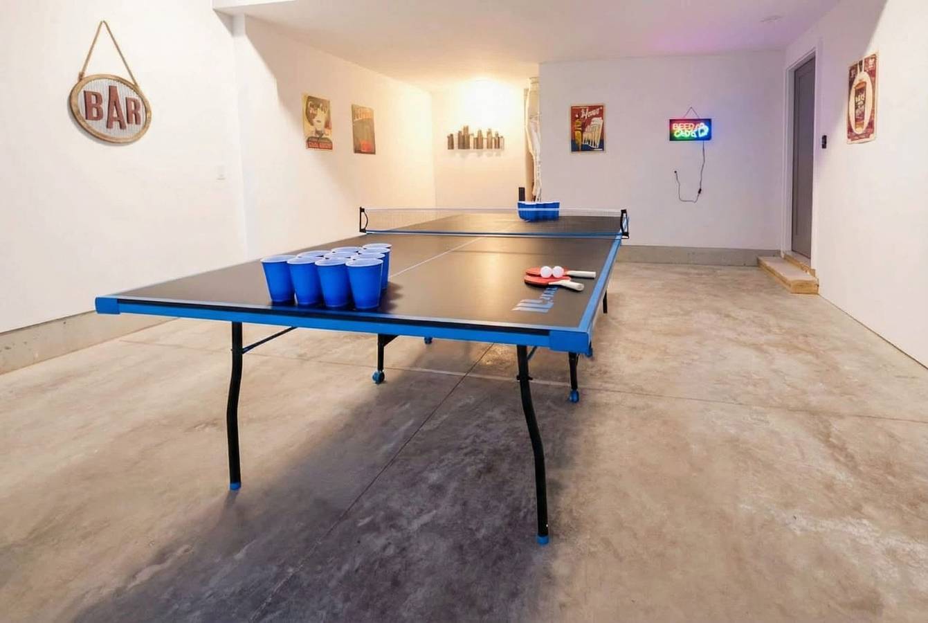 Downtown Luxury - 10 Beds Free Parking in Nashville, Tennessee