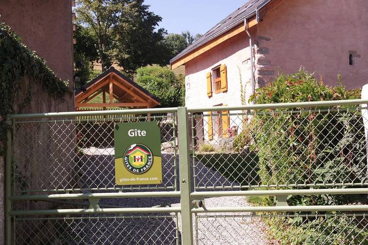 Gîte pour 4 personnes, avec Terrasse et Jardin dans Grand lac de Laffrey - 3