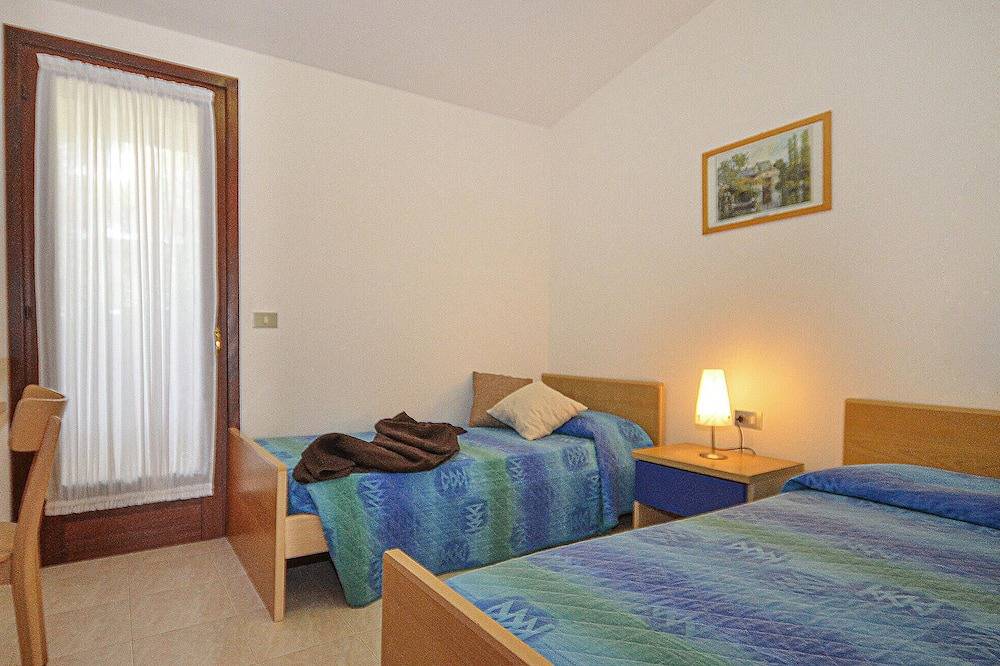 2 bedroom beautiful home in Bibione in Bibione, Venice Provinsen