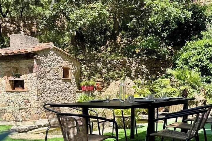 Holiday home for 8 people, with garden - 1