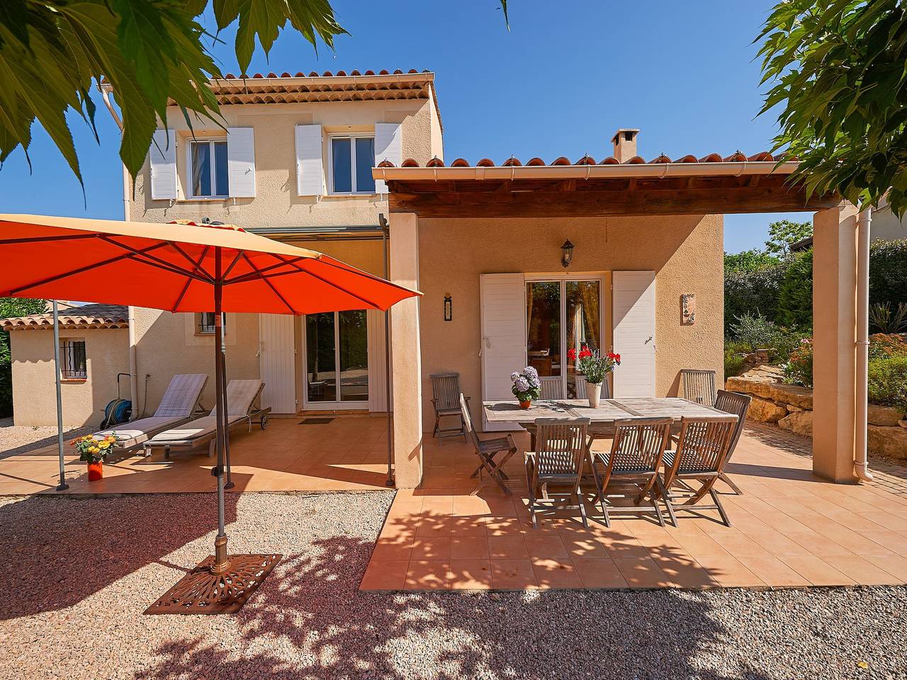 Villa provenzal ideal para familias in Nans-les-Pins, Región Brignoles