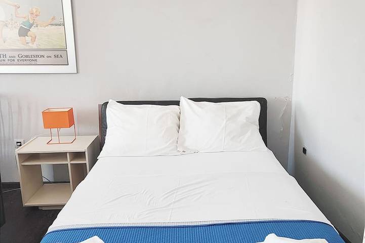 Ganze Wohnung, Rovinj Central Sea View Apartment 4 Personen, historische Stadt, offener Hafenblick! in Rovinj (Kroatische Adria), Rovinj