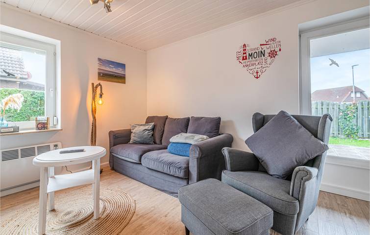 Strandnahes 90m² Apartment mit Parkplatz, Terrasse & WiFi in Friedrichskoog-Spitze, Friedrichskoog