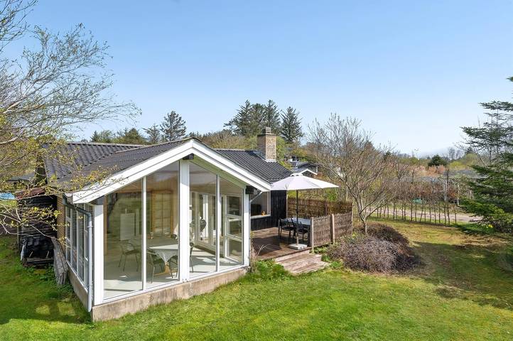Ferienhaus für 7 Personen, mit Garten und Terrasse sowie Sauna in Hostrup Strand
