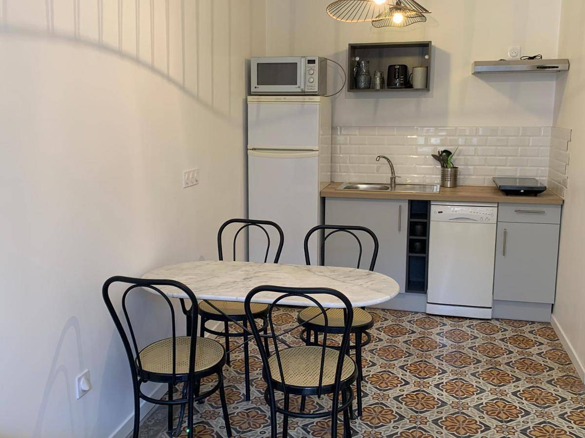 Appartement entier, Ambalao - Appartement 2 chambres in Meysse, Privas (arrondissement)