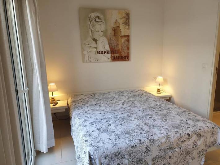 Ferienwohnung für 4 Personen, mit Balkon und Terrasse sowie Ausblick in Cogolin - 3