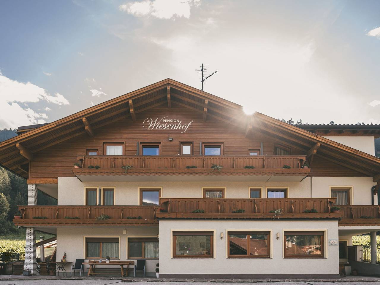 Ganze Ferienwohnung, Pension Wiesenhof - Vierbettzimmer in Pfulters, Freienfeld