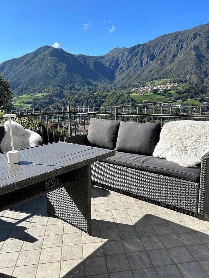 Gîte pour 5 personnes, avec vue et jardin, animaux acceptés à San Giovanni Bianco - 4