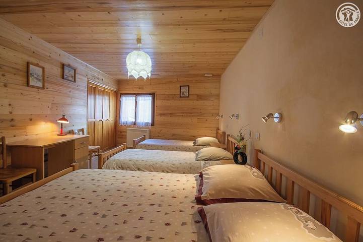 Location de vacances pour 6 personnes, avec jardin à Montricher-Albanne - 4