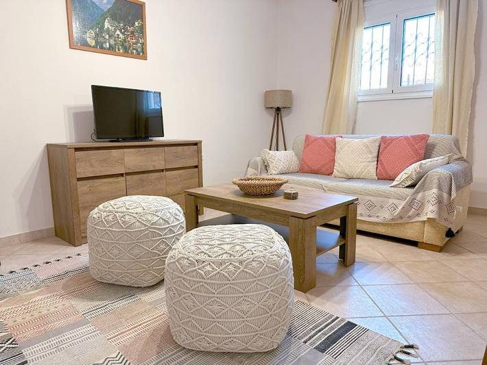 Gîte pour 4 personnes, avec Terrasse dans Selianitika - 2
