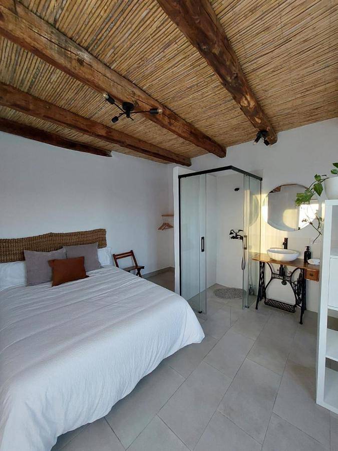 Apartamento para 8 personas, con Balcón y Terraza además de Jardín y Vistas en Consuegra