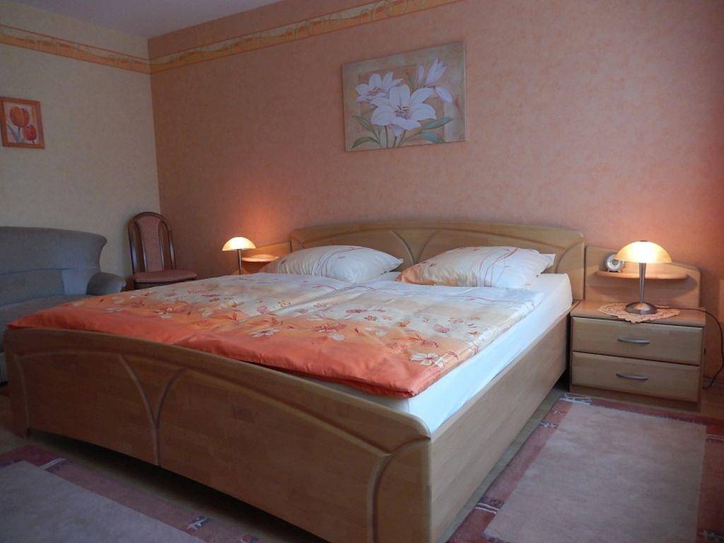 Ganze Ferienwohnung, 2-Bettwohnung in Kinheim, Bernkastel-Kues & Umgebung