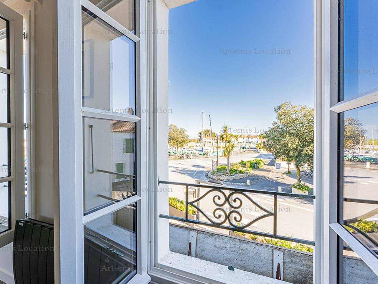 Ganze Wohnung, Moderne Wohnung mit großer Terrasse in Ars-en-Ré in Ars-en-Ré, Ile de Re