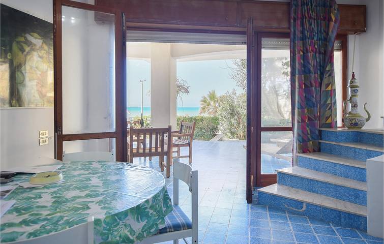 Apartamento vacacional entero, Apartamento con vistas al mar - A 100 m de la playa de Cava D'Aliga in Cava d'Aliga, Scicli