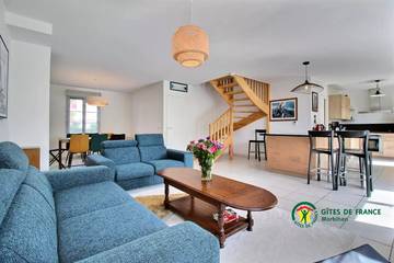 Gîte pour 8 personnes, avec jardin à Carnac