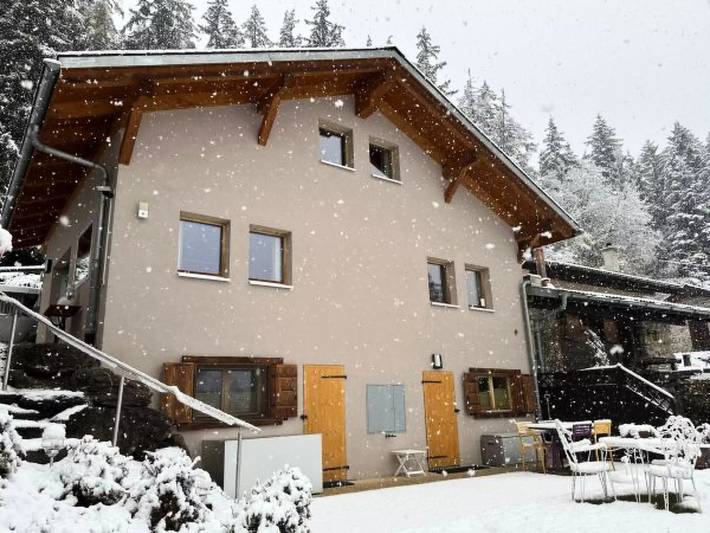 Gîte pour 2 personnes, avec terrasse à Ayent - 2