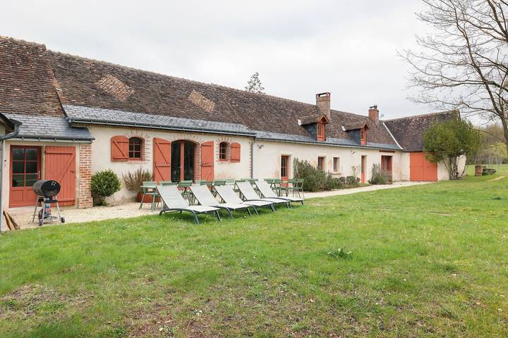 Gîte pour 14 personnes, avec Jardin